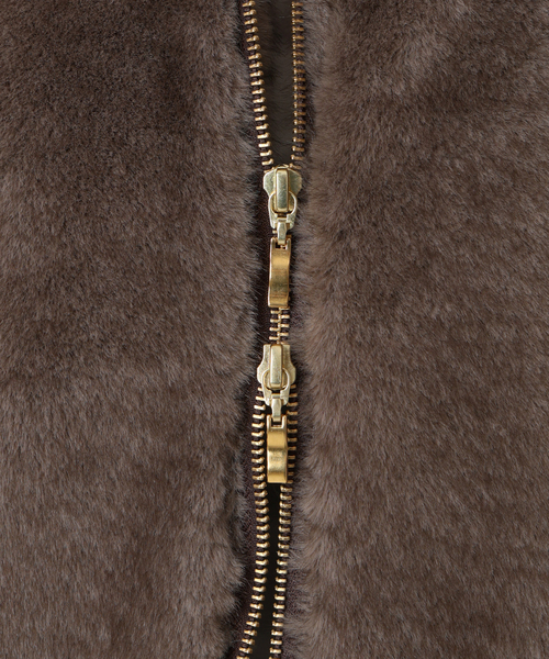 La TOTALITE（ラトータリテ）の「【洗える】スタンドカラーファージレ（ベスト・レディース・ブラウン/アイボリー・FREE）」の5枚目の写真