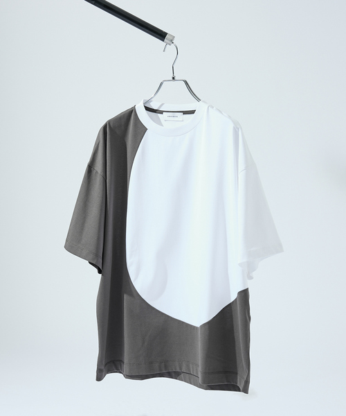 ABAHOUSE(アバハウス)の「ウズマキ バイカラー 半袖Tシャツ / オーバーサイズ(Tシャツ/カットソー・メンズ・ブラック/グレー/ブルー・46/48)」の14枚目の写真