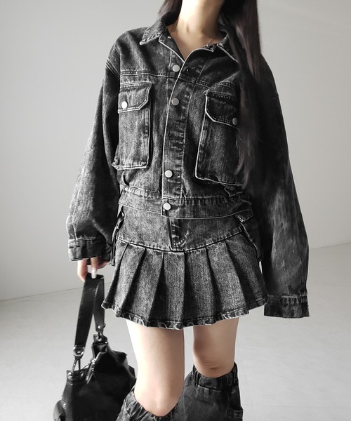 me+em select(ミームセレクト)の「【 セットアップ着用可能 】ヴィンテージケミカルブリーチプリーツデニムミニスカート / vintage bleached pleated denim mini skirt(デニムスカート・レディース・ブラック/ブルー・1/3/2)」の15枚目の写真