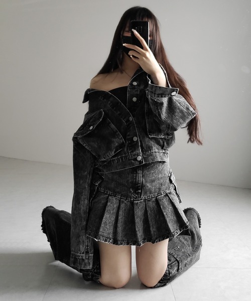me+em select(ミームセレクト)の「【 セットアップ着用可能 】ヴィンテージケミカルブリーチプリーツデニムミニスカート / vintage bleached pleated denim mini skirt(デニムスカート・レディース・ブラック/ブルー・1/3/2)」の18枚目の写真