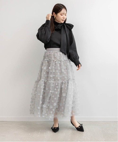 RANDA（ランダ）の「ビジューパーツフラットパンプス（パンプス・レディース・アイボリー/グレー/ブラック・23/23.5/24/24.5/25/25.5/22/22.5）」の12枚目の写真