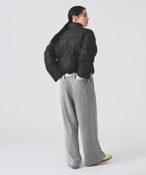 GYMPHLEX（ジムフレックス）の「Gymphlex / ダウン ショート ジャケット（ダウンジャケット/コート・レディース・ベージュ/ブラック・12/14）」の4枚目の写真