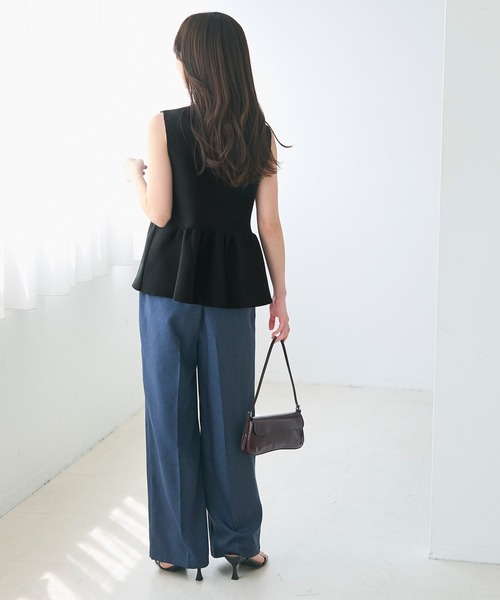 coca（coca）（コカ）の「シルバーボタンペプラムニットベスト（ベスト・レディース・ブラック/グレイッシュベージュ・L/M/S）」の4枚目の写真