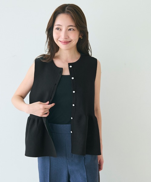 coca（coca）（コカ）の「シルバーボタンペプラムニットベスト（ベスト・レディース・ブラック/グレイッシュベージュ・L/M/S）」の8枚目の写真