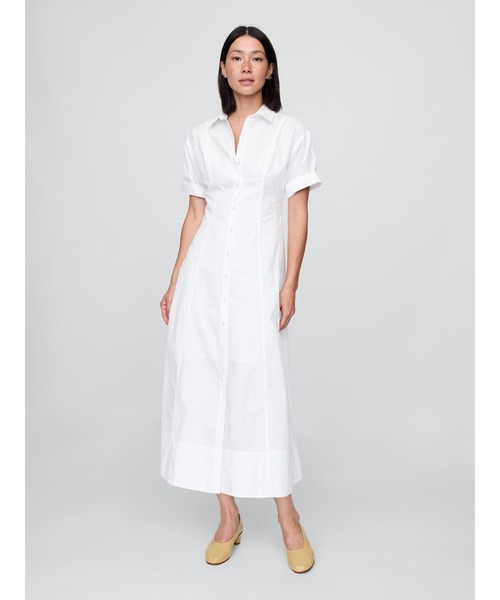 GAP(ギャップ)の「ポプリン 袖ロールアップ ミディシャツワンピース(ワンピース・レディース・ホワイト/ブラック×ホワイト/ブラック・XS/S/M/L/XXS)」の2枚目の写真