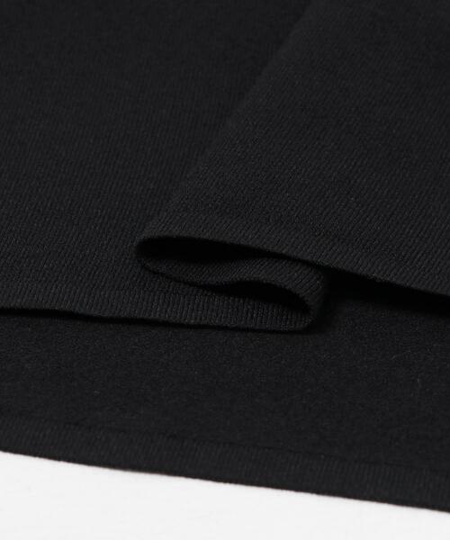 URBAN RESEARCH（アーバンリサーチ）の「ドライタッチハイゲージニットスカート（スカート・レディース・ブラック・36/38）」の14枚目の写真