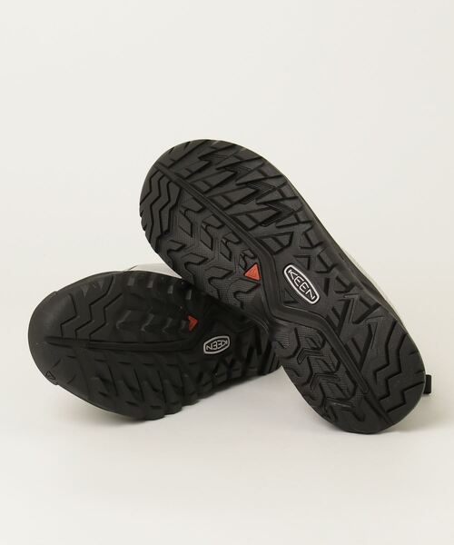 KEEN（キーン）の「TTS ZIP / ティーティーエス ジップ / レディース スニーカー（スニーカー・レディース・ブラック系その他・25cm/24.5cm/24cm/23.5cm/23cm/22.5cm/26cm/25.5cm）」の3枚目の写真