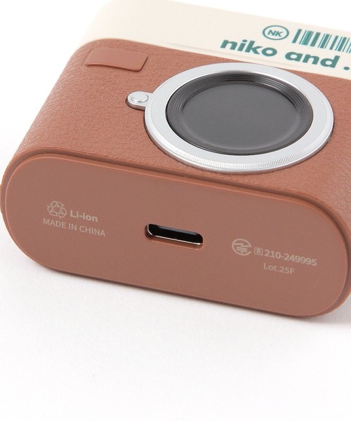 niko and...（ニコアンド）の「オリジナル ニコロゴカメラワイヤレスイヤホン（ヘッドフォン/イヤホン・レディース・ブラウン/その他1・0/FREE）」の6枚目の写真