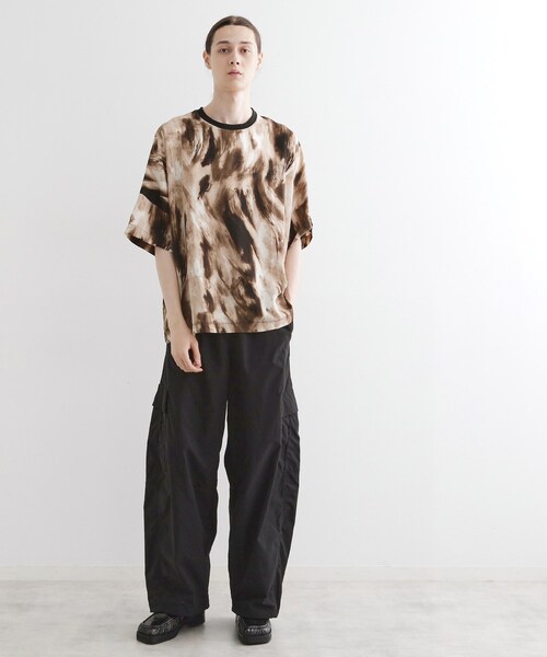 tk.TAKEO KIKUCHI(ティーケータケオキクチ)の「アブストラクトドルマンカットソー(Tシャツ/カットソー・メンズ・ブラック系/ダークブラウン/ダークブラウン系/ブラック・02/03)」の11枚目の写真