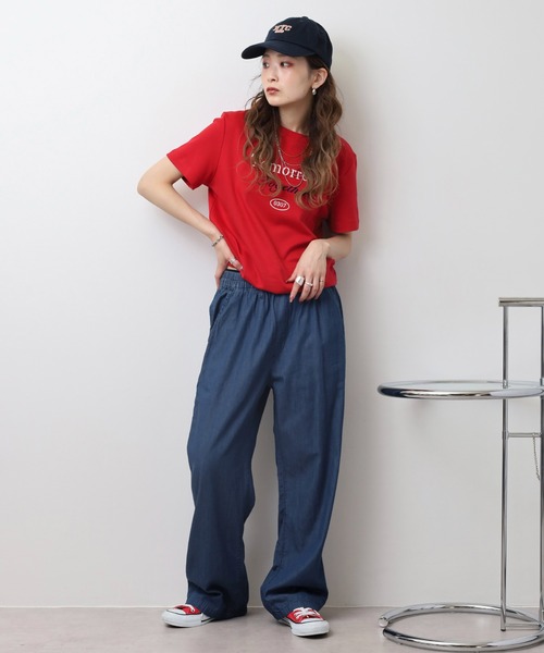 atONE(アットワン)の「エアリーデニム ウエストゴムパンツ(その他パンツ・レディース・ワンウォッシュ/ネイビー/ライトブルー・LL/4L/M/L/3L)」の13枚目の写真