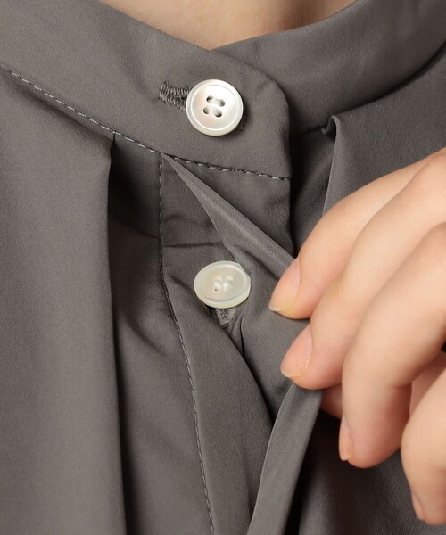 BALLSEY(ボールジィ)の「スパンブロード フロントドレープブラウス(シャツ/ブラウス・レディース・グレー/ブラウン/ホワイト・36)」の13枚目の写真