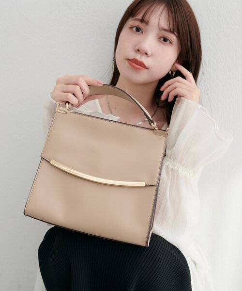 natural couture（ナチュラルクチュール）の「ゴールドバーフラップ２WAYショルダー（ショルダーバッグ・レディース・アイボリー/ダークブラウン/ベージュ・FREE）」の3枚目の写真