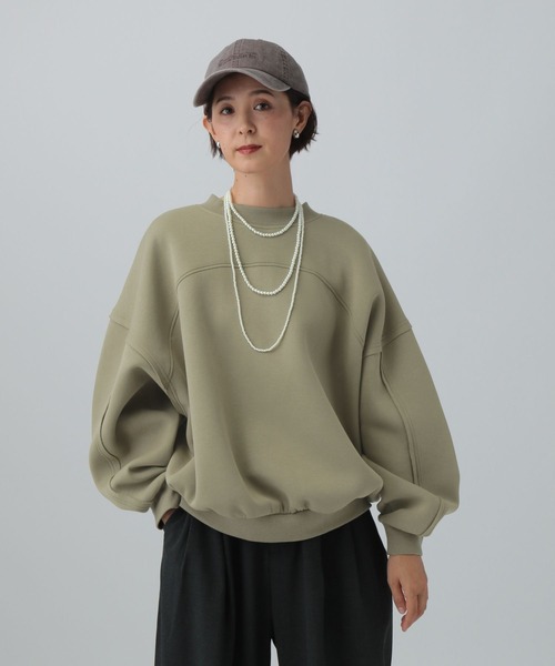 LEPSIM（レプシィム）の「パフエア切り替えBIGプルオーバー　582468（スウェット・レディース・チャコールグレー/トップグレー/アイボリー/カーキ・FREE）」の4枚目の写真