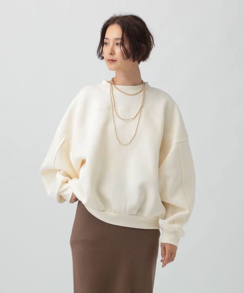 LEPSIM（レプシィム）の「パフエア切り替えBIGプルオーバー　582468（スウェット・レディース・チャコールグレー/トップグレー/アイボリー/カーキ・FREE）」の5枚目の写真