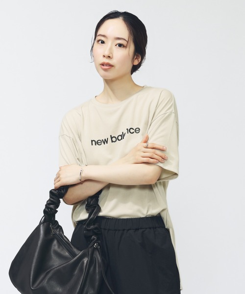 NEW BALANCE（ニューバランス）の「【別注】ニューバランス New Balance ファンクションサイドスリットTシャツ_ 限定コラボ（Tシャツ/カットソー・レディース・アイボリー/ブラック/ターコイズブルー・M/L）」の2枚目の写真
