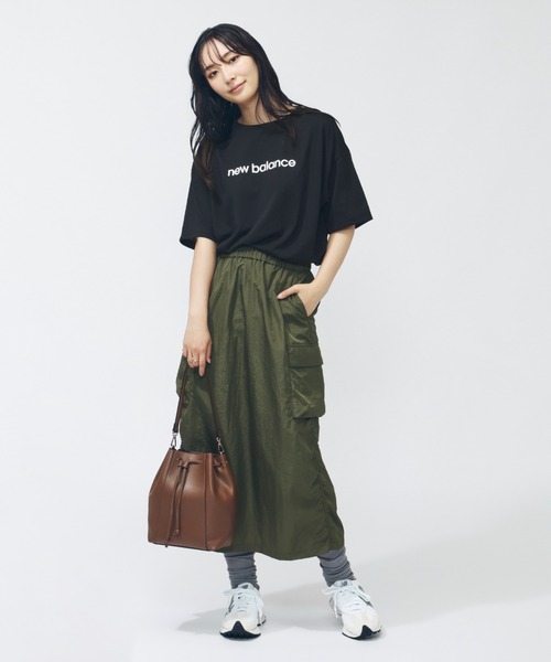 NEW BALANCE（ニューバランス）の「【別注】ニューバランス New Balance ファンクションサイドスリットTシャツ_ 限定コラボ（Tシャツ/カットソー・レディース・アイボリー/ブラック/ターコイズブルー・M/L）」の12枚目の写真