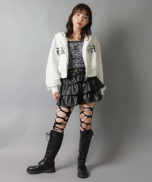 SPINNS（スピンズ）の「盛れシルエット確定★ベルト付きティアードレザーミニスカート（スカート・レディース・ブラウン/ブラック・M/S）」の12枚目の写真