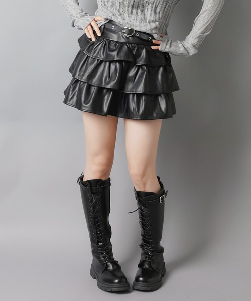 SPINNS（スピンズ）の「盛れシルエット確定★ベルト付きティアードレザーミニスカート（スカート・レディース・ブラウン/ブラック・M/S）」の5枚目の写真