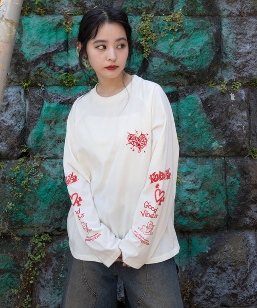WEGO(ウィゴー)の「WEGO/スリーブロゴグラフィックラグランロンT(Tシャツ/カットソー・メンズ・ブラック/ブラック系その他/ホワイト/スミクロ・MEDIUM/LARGE)」の16枚目の写真
