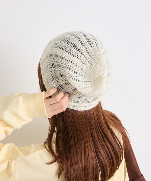 w closet（ダブルクローゼット）の「フラワーニット帽（ニットキャップ/ビーニー・レディース・オフホワイト/チャコールグレー・FREE）」の6枚目の写真