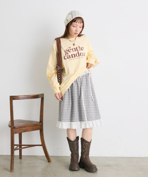 w closet（ダブルクローゼット）の「フラワーニット帽（ニットキャップ/ビーニー・レディース・オフホワイト/チャコールグレー・FREE）」の8枚目の写真