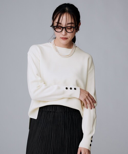 UNTITLED(アンタイトル)の「【アンサンブル可/洗える】ウールミラノリブニット(ニット/セーター・レディース・ホワイト系7/ブラック/レッド系1/オフホワイト/ブラック系4/ブルー系その他/ベージュ系4・03/00/01/02/04/44/48)」の9枚目の写真