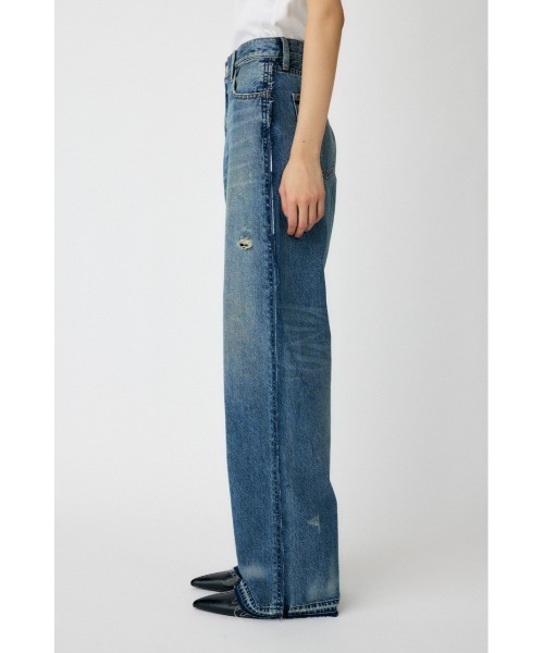 MOUSSY(マウジー)の「MIDRISE RIPPED STRAIGHT(デニムパンツ・レディース・ブルー・0/1/2)」の6枚目の写真