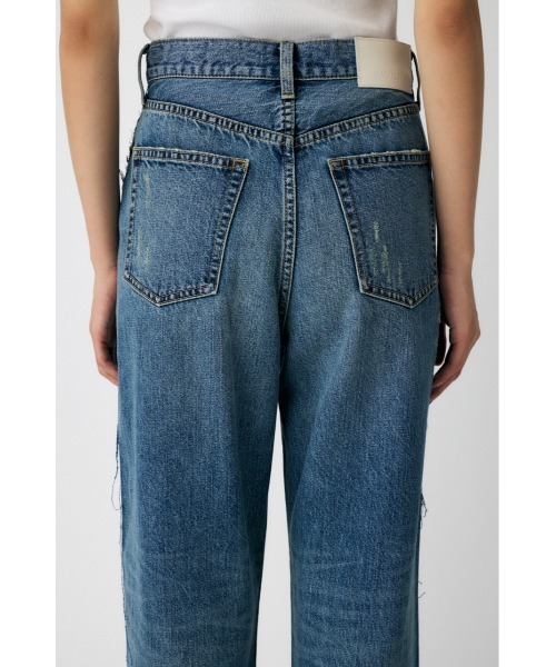 MOUSSY(マウジー)の「MIDRISE RIPPED STRAIGHT(デニムパンツ・レディース・ブルー・0/1/2)」の10枚目の写真