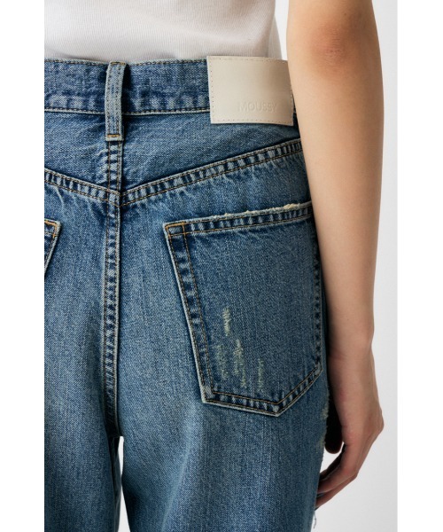 MOUSSY(マウジー)の「MIDRISE RIPPED STRAIGHT(デニムパンツ・レディース・ブルー・0/1/2)」の12枚目の写真