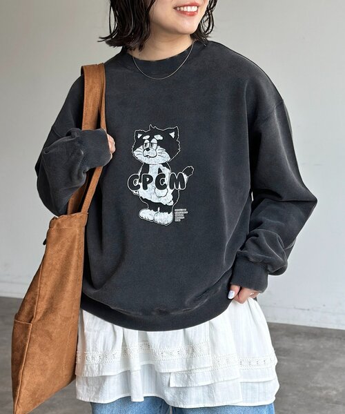 CPCM(シーピーシーエム)の「【ANYMAL】マスコットキャラスウェット(Tシャツ/カットソー・レディース・ブラウン/アイボリー/ブラック/ネイビー/グレー/オレンジ・MEDIUM/LARGE)」の2枚目の写真