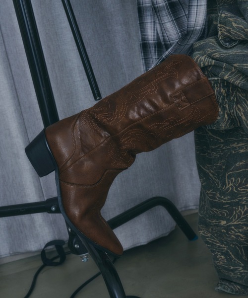 DTYYPE（ドタイプ）の「ウエスタンミドルブーツ（ブーツ・レディース・ブラック/レッド/ブラウン・SMALL/X-LARGE/LARGE/MEDIUM）」の17枚目の写真