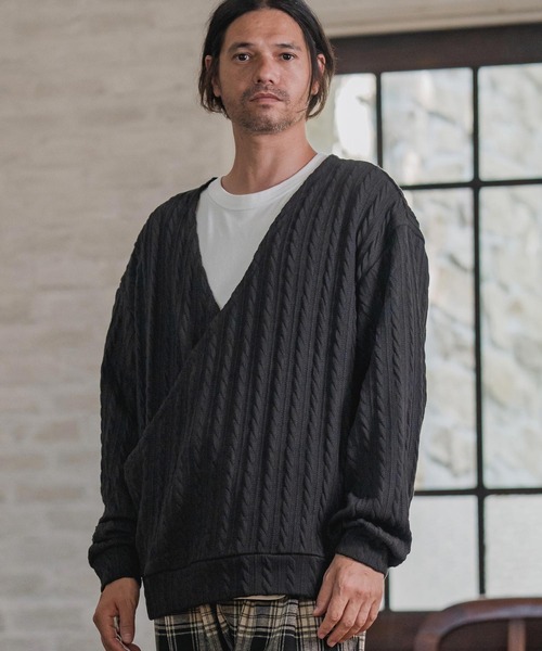 CAMBIO（カンビオ）の「mlt5427-Cable Knit sew Cachecoeur Pullover　カシュクールプルオーバー(A56925cmb)（Tシャツ/カットソー・メンズ・ブラウン/チャコール/ブラック・S/M/L）」の4枚目の写真