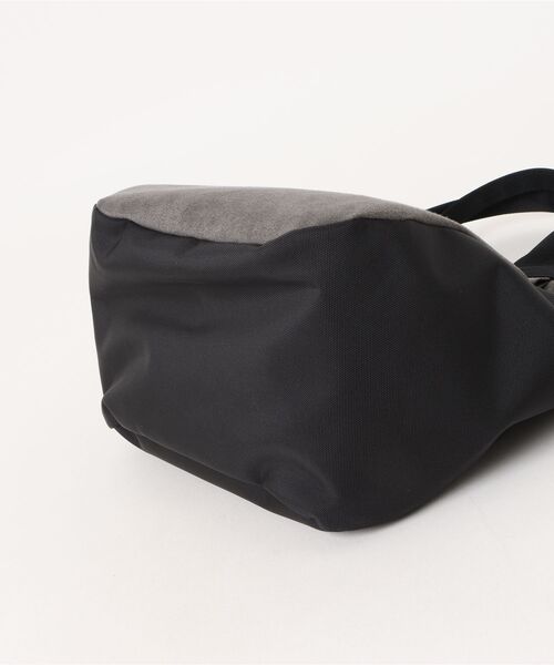 CLEDRAN(クレドラン)の「【ナイロン × スエード調 】CL3871 LANG COMBI TOTE(トートバッグ・レディース・アイボリー/モカ/グレー・FREE)」の20枚目の写真