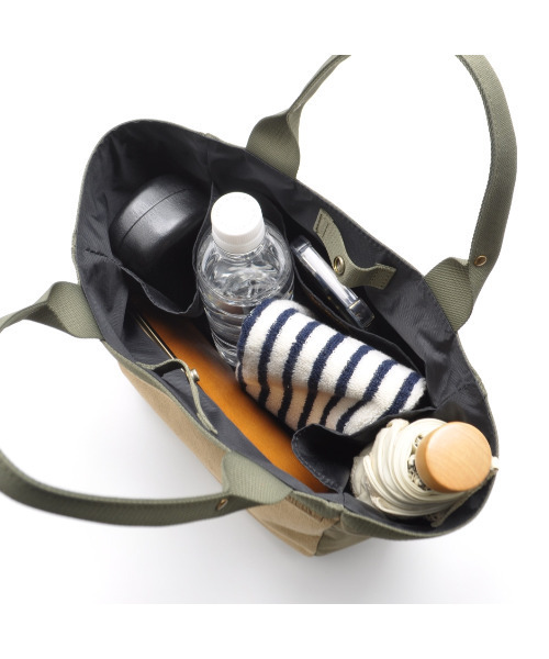 CLEDRAN(クレドラン)の「【ナイロン × スエード調 】CL3871 LANG COMBI TOTE(トートバッグ・レディース・アイボリー/モカ/グレー・FREE)」の13枚目の写真