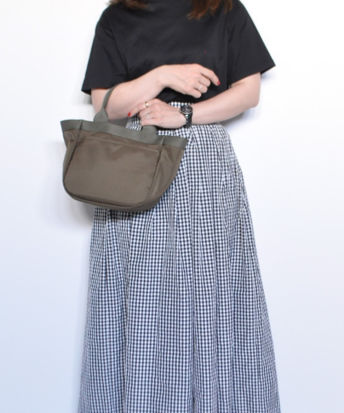 CLEDRAN(クレドラン)の「【ナイロン × スエード調 】CL3871 LANG COMBI TOTE(トートバッグ・レディース・アイボリー/モカ/グレー・FREE)」の15枚目の写真