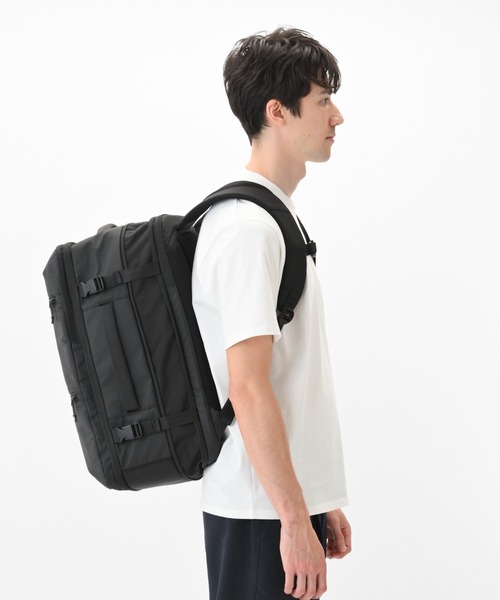 ace.(エース)の「エースジーン リュックサック スペースオプト B4サイズ収納可能 15.6inchPC収納 31L 出張 大容量 真空圧縮機能 17902(バックパック/リュック・メンズ・ブラック・FREE)」の12枚目の写真