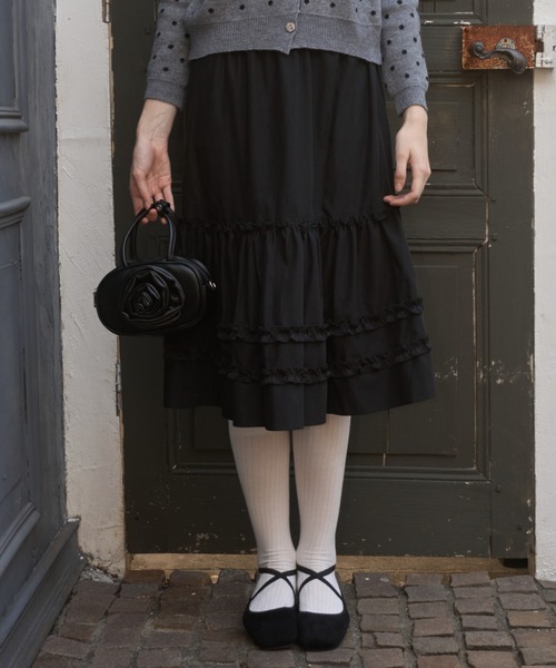 Birthday room(バースデイルーム)の「フリルティアードミディ丈スカート/frilled tiered midi skirt(スカート・レディース・ブラック/ホワイト・FREE)」の1枚目の写真