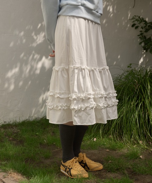 Birthday room(バースデイルーム)の「フリルティアードミディ丈スカート/frilled tiered midi skirt(スカート・レディース・ブラック/ホワイト・FREE)」の8枚目の写真