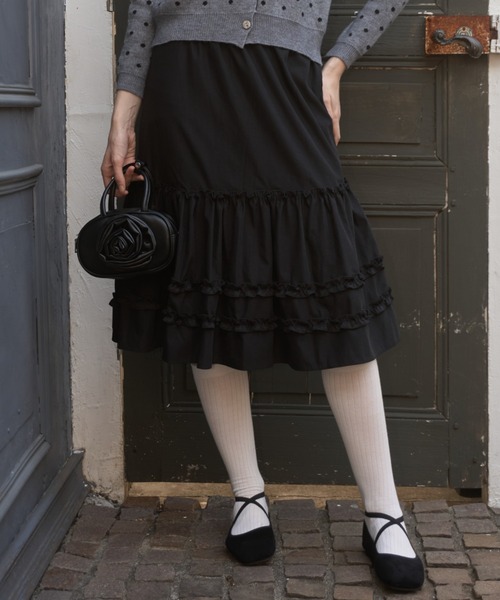 Birthday room(バースデイルーム)の「フリルティアードミディ丈スカート/frilled tiered midi skirt(スカート・レディース・ブラック/ホワイト・FREE)」の14枚目の写真