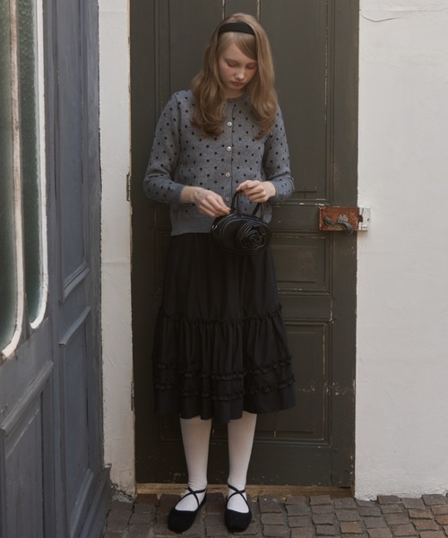 Birthday room(バースデイルーム)の「フリルティアードミディ丈スカート/frilled tiered midi skirt(スカート・レディース・ブラック/ホワイト・FREE)」の17枚目の写真