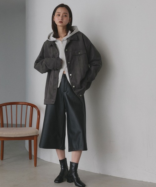 ad thie(アドティエ)の「オーバーシルエット スエードジャケット(ブルゾン・レディース・ベージュ/チャコール/キャメル/ダークブラウン・FREE)」の13枚目の写真