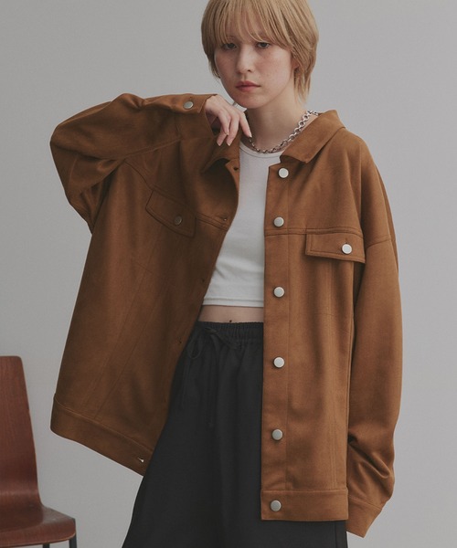 ad thie(アドティエ)の「オーバーシルエット スエードジャケット(ブルゾン・レディース・ベージュ/チャコール/キャメル/ダークブラウン・FREE)」の5枚目の写真