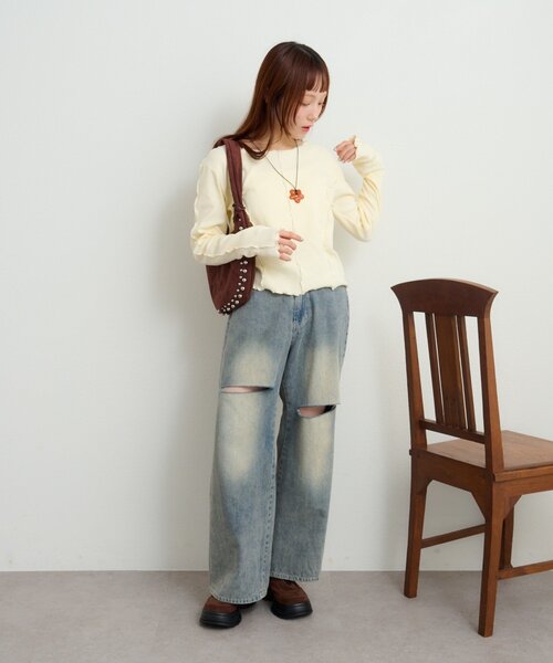 w closet(ダブルクローゼット)の「刺繍メロウリブトップス(Tシャツ/カットソー・レディース・ブラウン/アイボリー/チャコールグレー/グリーン・FREE)」の10枚目の写真