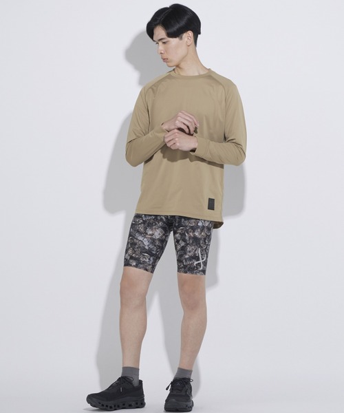 CW-X(シーダブリューエックス)の「トップス ハイゲージニットTシャツ 3分袖(Tシャツ/カットソー・レディース・ブラック/グレー・L/M/S)」の11枚目の写真