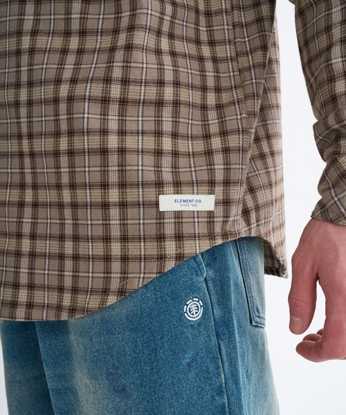 ELEMENT（エレメント）の「ELEMENT メンズ BUTTON DOWN REGULAR FLANNEL 長袖シャツ 【2025年秋冬モデル】 @autumn/エレメントボタンダウン長袖シャツ（シャツ/ブラウス・メンズ・ブラウン系その他/ブルー系その他・LARGE/X-LARGE/MEDIUM）」の3枚目の写真