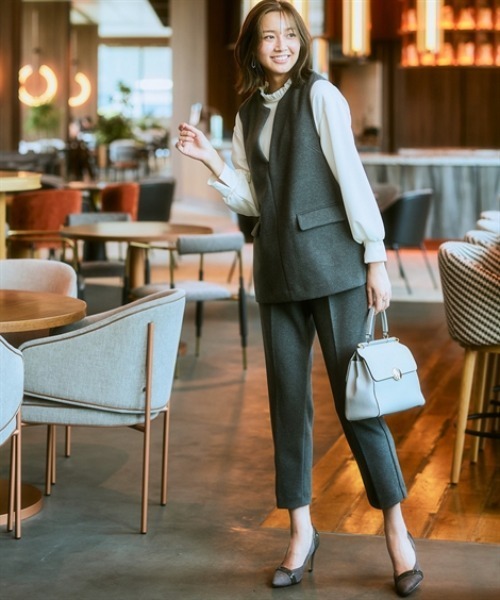 7days Life Styling(セブンデイズライフスタイリング)の「【選べる2タイプ】ウール調ふんわりジャージーパンツ (テーパード/ワイド)(スラックス・レディース・チャコールグレー/グレー系/ブラック/ブラック系・S/M/L/LL/3L/4L/5L/6L)」の6枚目の写真