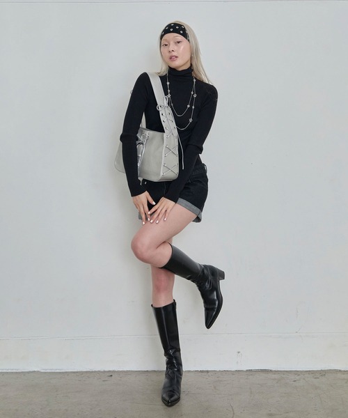 Heart Tattoo(ハートタトゥー)の「star long necklace turtle Knit / スターロングネックレスタートルニット(ニット/セーター・レディース・ブラック/ホワイト・FREE)」の8枚目の写真