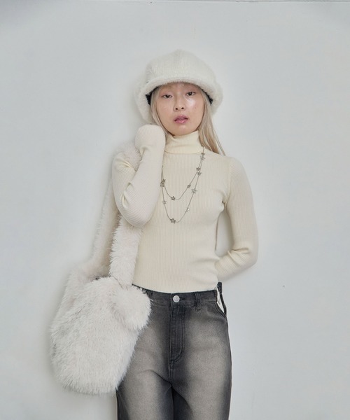 Heart Tattoo(ハートタトゥー)の「star long necklace turtle Knit / スターロングネックレスタートルニット(ニット/セーター・レディース・ブラック/ホワイト・FREE)」の16枚目の写真