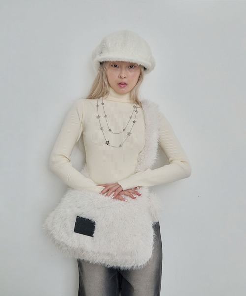 Heart Tattoo(ハートタトゥー)の「star long necklace turtle Knit / スターロングネックレスタートルニット(ニット/セーター・レディース・ブラック/ホワイト・FREE)」の18枚目の写真