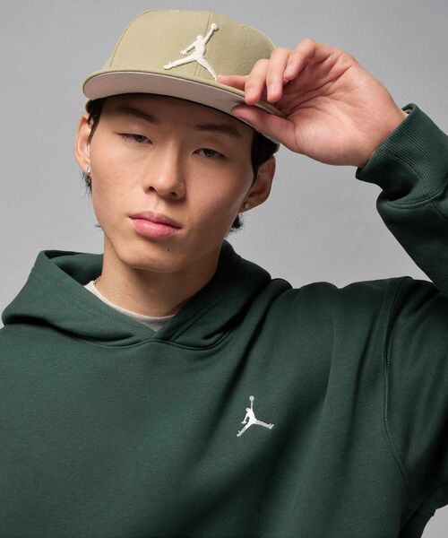 JORDAN BRAND（ジョーダンブランド）の「ジョーダン ブルックリン フリース メンズ オーバーサイズド プルオーバー パーカー / Jordan Brooklyn Fleece Men's Oversized Pullover Hoodie IB7235-316 Midnight Green（パーカー・メンズ・モスグリーン・2XL/XL/L/M/S）」の6枚目の写真